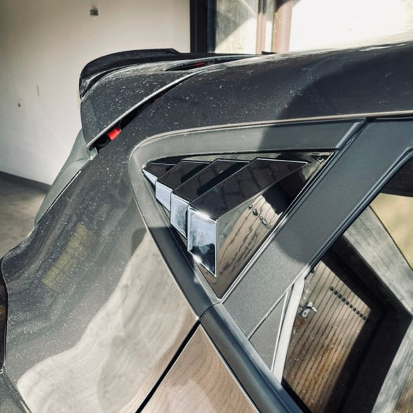 Cupola per finestrino posteriore MK8/.5 FIESTA PREORDER