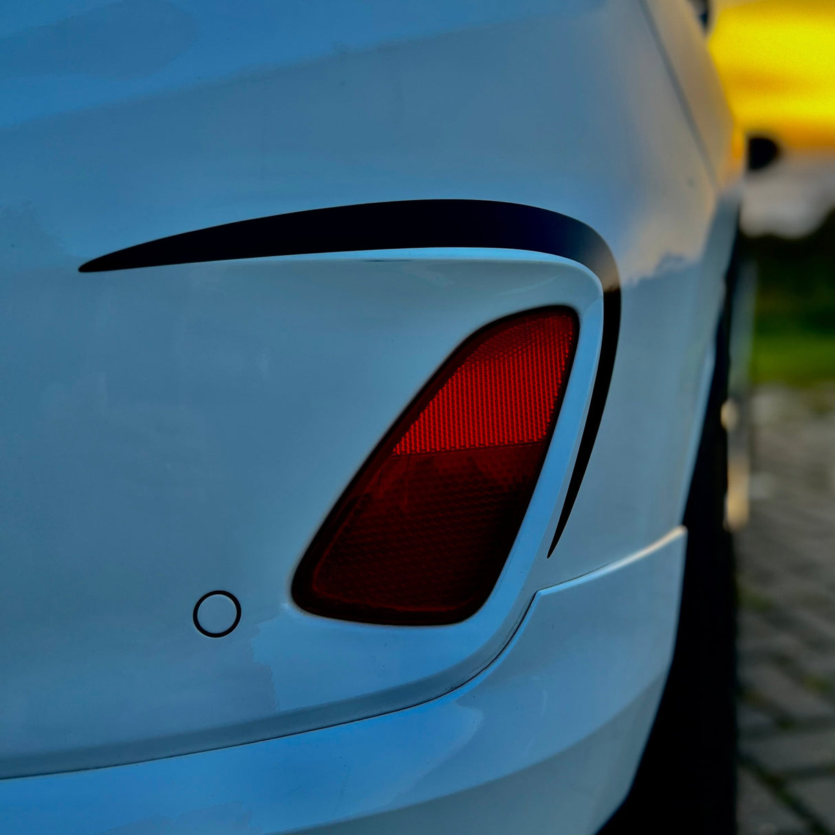 MK8 Fiesta ST & ST Line Rear Fog Surround Decal Set