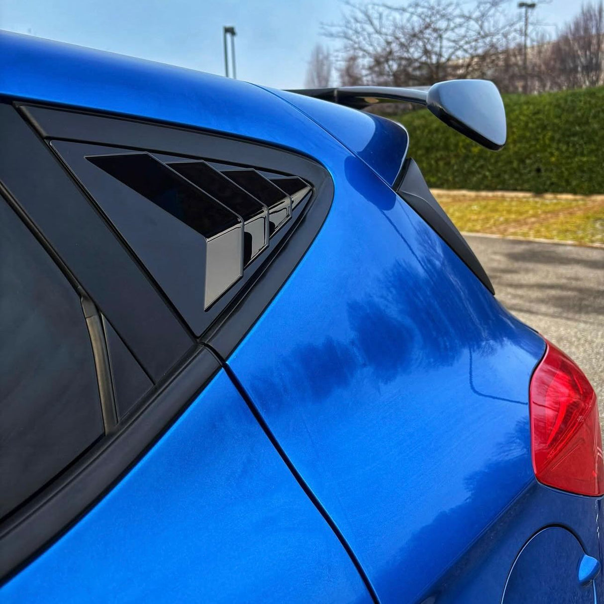 Cupola per finestrino posteriore MK8/.5 FIESTA PREORDER