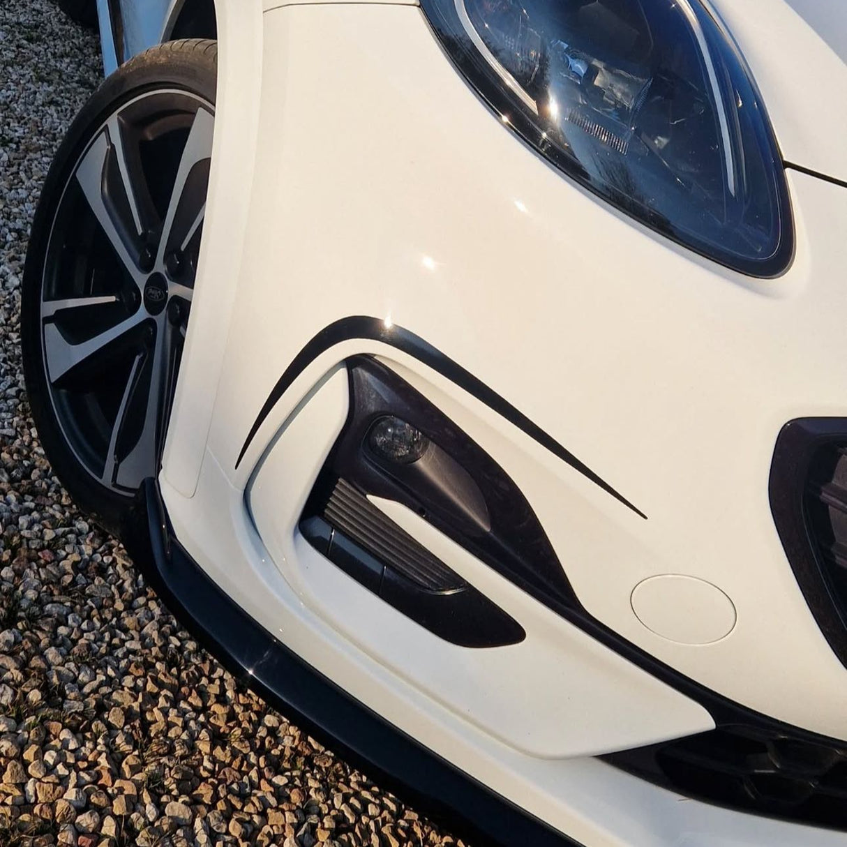 Puma 2020 Set di decalcomanie contorno fendiebbia anteriori