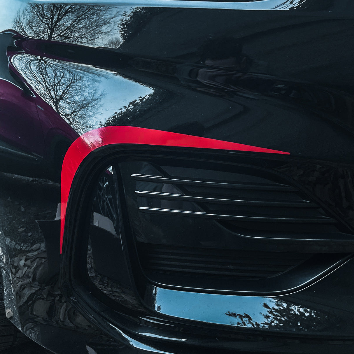 Mk8 Fiesta ST & ST Line Front Fog Light Outline Decal Set