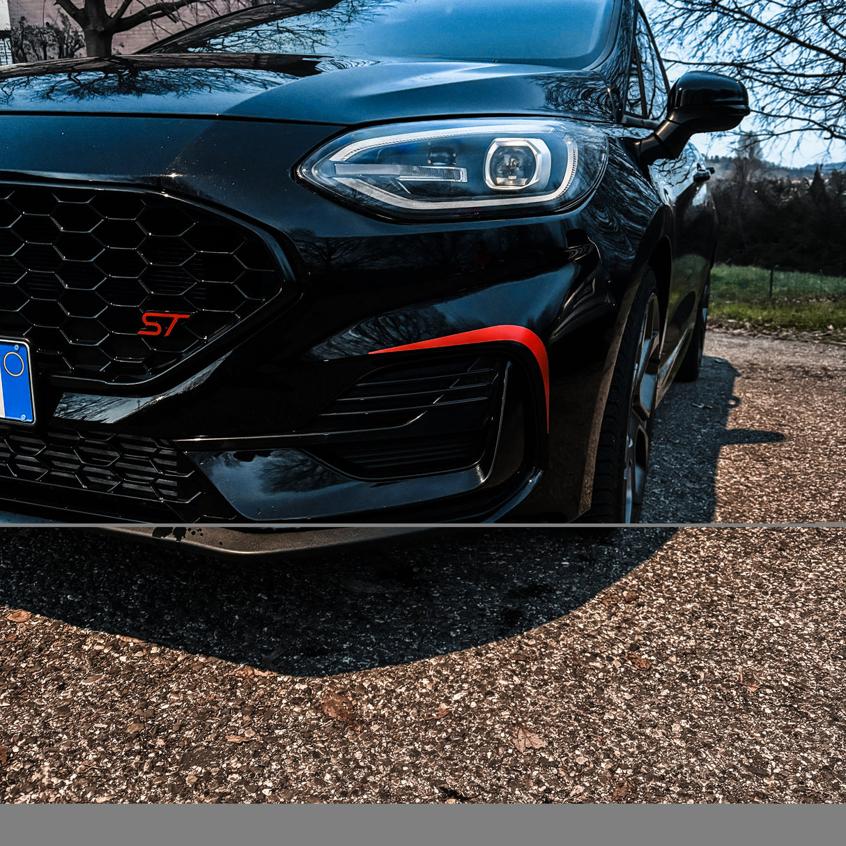 Mk8 Fiesta ST & ST Line Front Fog Light Outline Decal Set