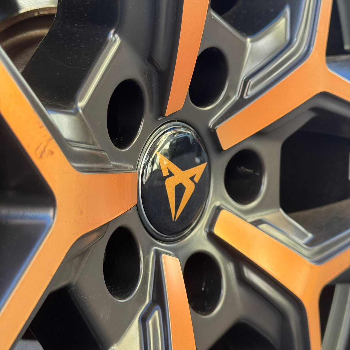 Wheel Center Caps Cupra