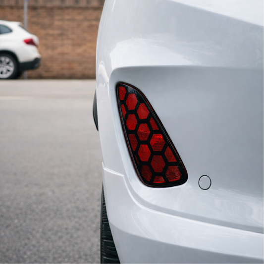 Wabenmuster Aufkleber für Nebelschlussleuchte Ford Fiesta MK8