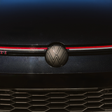 ADESIVO LOGO FRONTALE GOLF MK8