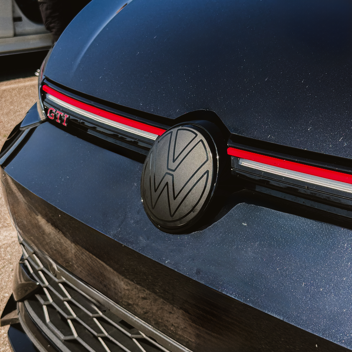 Frontale Logo Sticker voor VW Golf 8