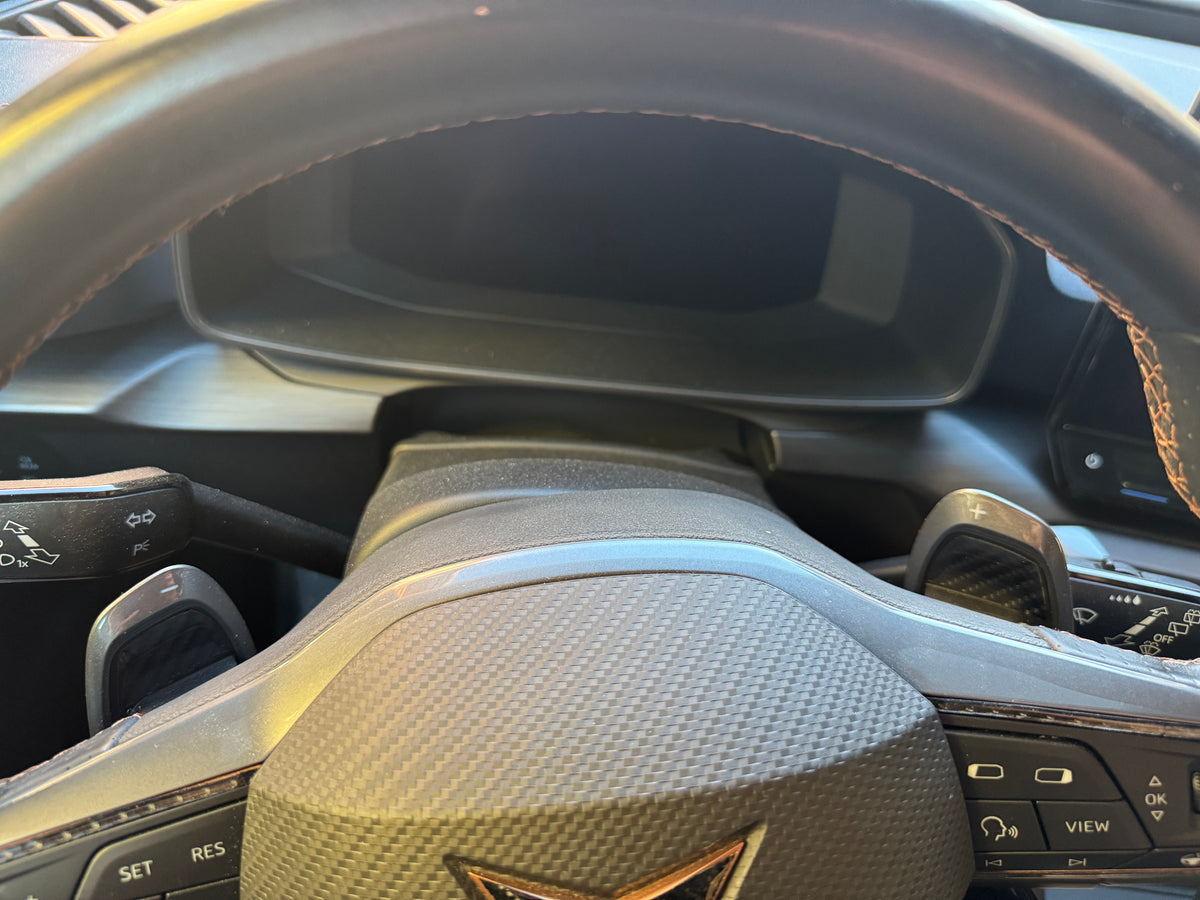Schaltwippen Aufkleber Carbon-Optik für alle Cupra Modelle