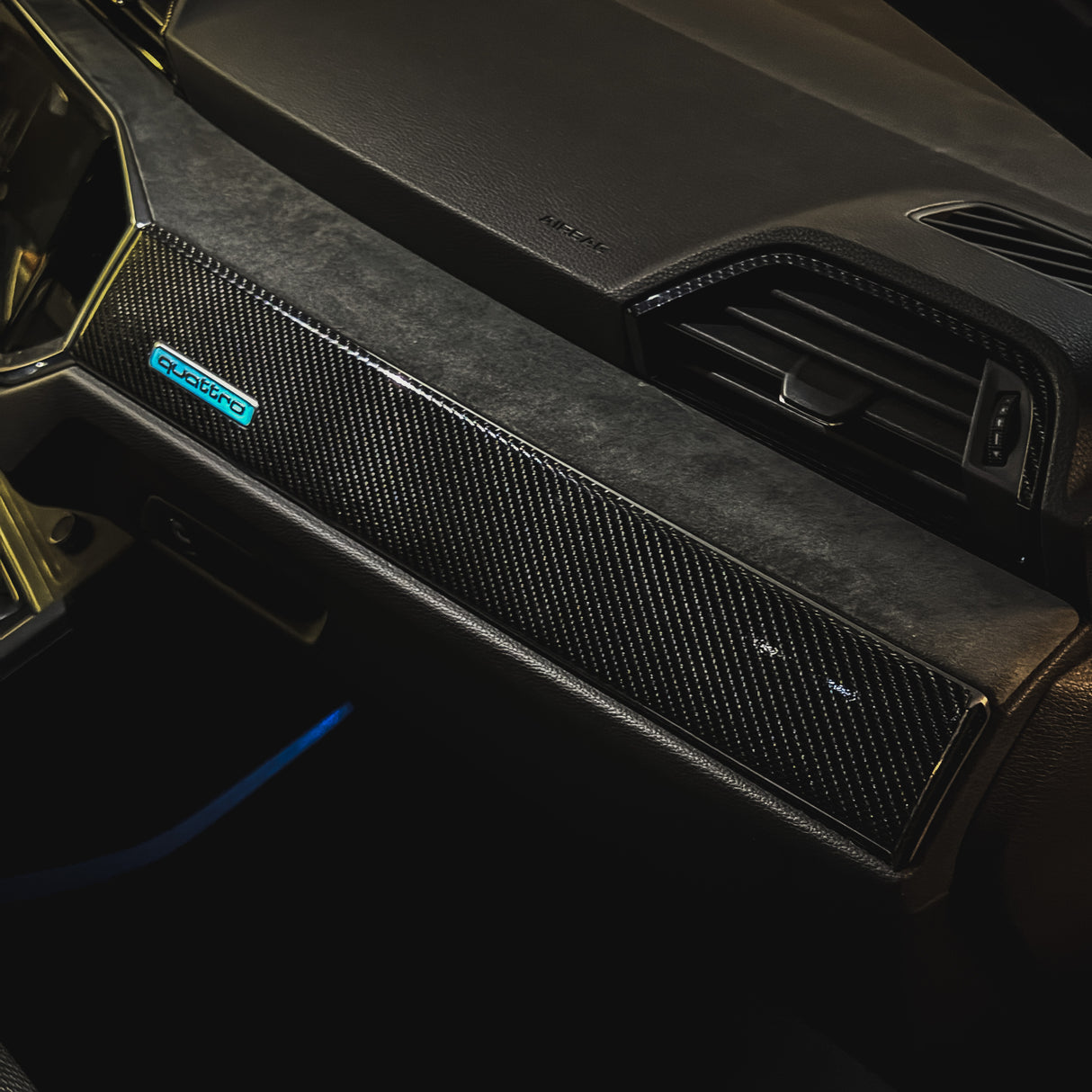 Copertura Interni Audi Q3 F3 (2019–2024) – Adesivo Vinile