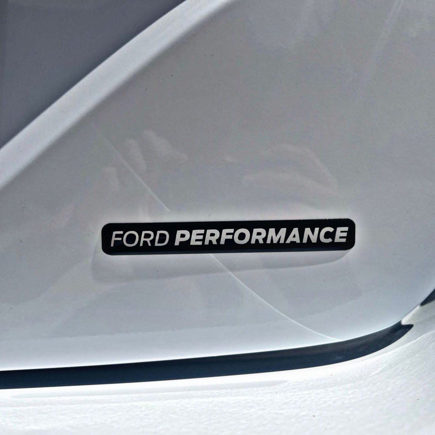 Universal Ford Performance gel badge